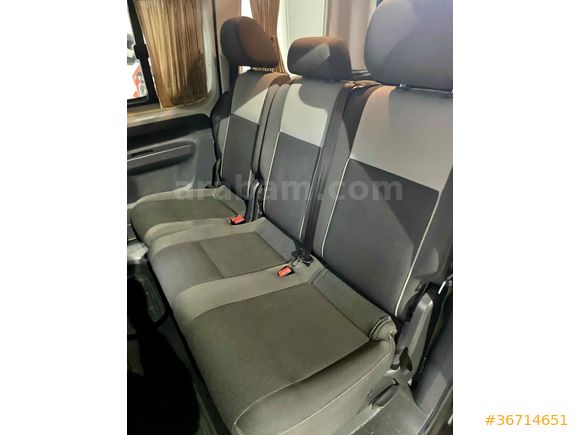 2011 CADDY DEĞİŞENSİZ BOYA 2.TAM 2.LOKAL MANUEL 218.KM
