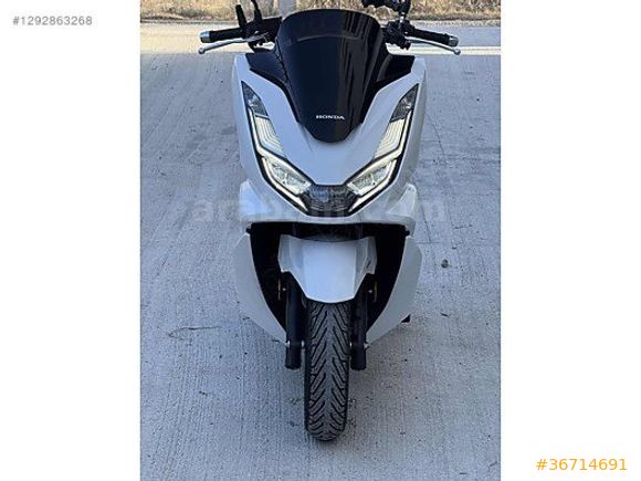 ÇİZİKSİZ 2024 PCX