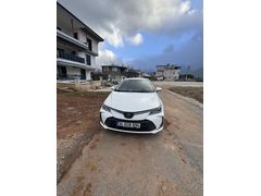 Sahibinden  satılık Toyota Corolla 1.8 Hybrid Dream 2021 Model   Beyaz