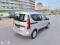 ÖZ KALE OTOMOTİV'DEN 2023 EXPRESS COMBİ 1.5 DCİ 64.000 KM'DE