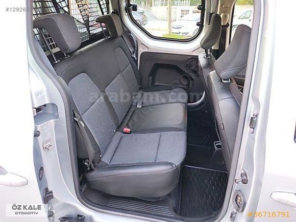 ÖZ KALE OTOMOTİV'DEN 2023 EXPRESS COMBİ 1.5 DCİ 64.000 KM'DE