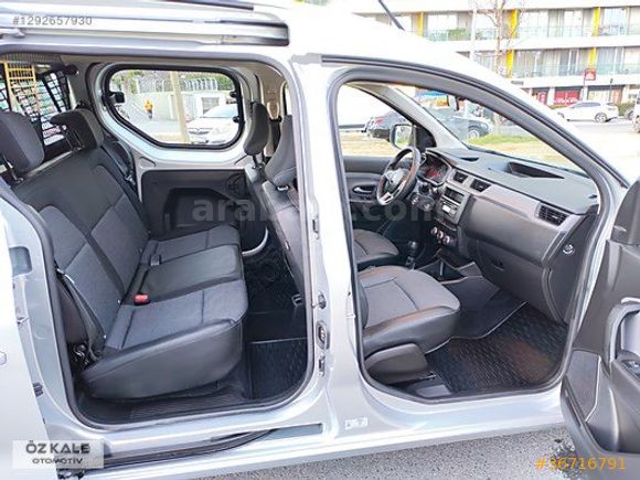 ÖZ KALE OTOMOTİV'DEN 2023 EXPRESS COMBİ 1.5 DCİ 64.000 KM'DE