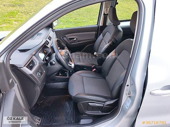 ÖZ KALE OTOMOTİV'DEN 2023 EXPRESS COMBİ 1.5 DCİ 64.000 KM'DE