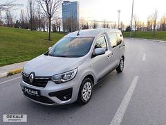 ÖZ KALE OTOMOTİV'DEN 2023 EXPRESS COMBİ 1.5 DCİ 64.000 KM'DE