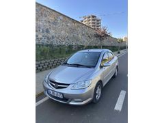 Sahibinden Honda City 1.4 Comfort 2006 Model  167.000 km  Sıfır varta akü