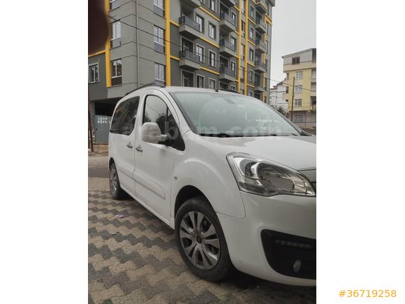 Sahibinden Citroen Berlingo 1.6 BlueHDI Selection 2017 Model