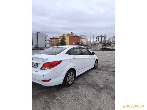 Sahibinden Hyundai Accent Blue 1.6 CRDI Biz 2012 Model