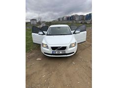 Sahibinden Volvo S40 1.6 D Premium 2008 Model  330.000 km Beyaz