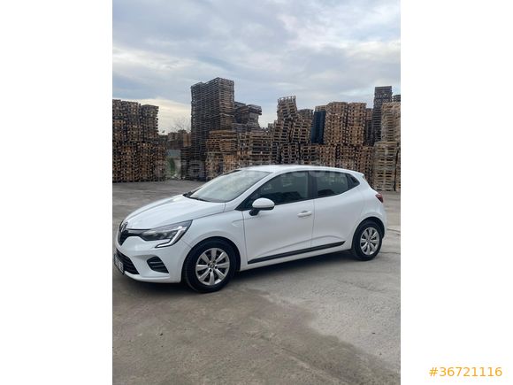 Sahibinden Renault Clio 1.0 SCe Joy 2022 Model