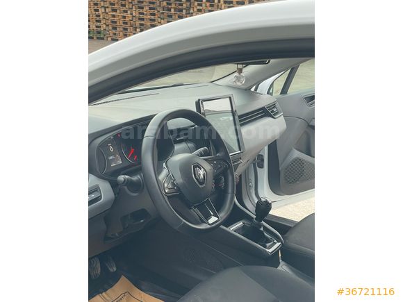 Sahibinden Renault Clio 1.0 SCe Joy 2022 Model