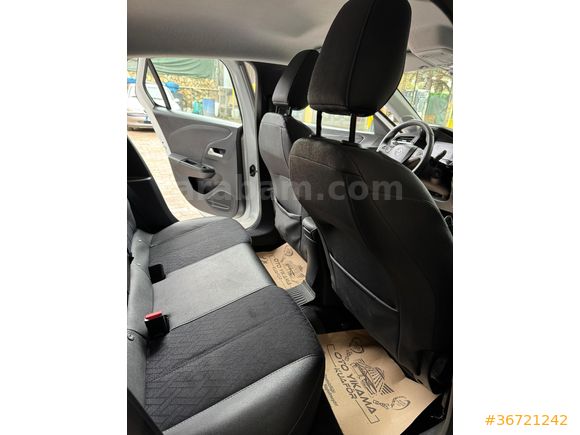 Sahibinden Opel Corsa 1.2 Turbo elegance 2023 Model