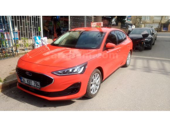 Sahibinden Ford Focus 1.6  dizel EdbuloTrend X 2023 Model