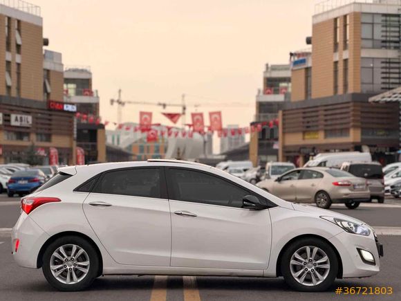 ASL AUTO’DAN Hyundai i30 1.6 CRDi Elite 2012 Model Ankara