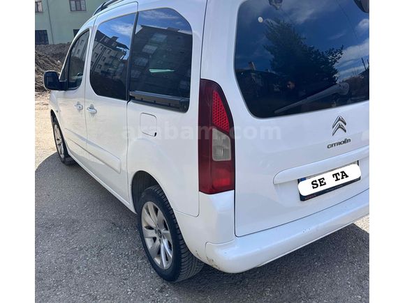 SE-TA OTOMOTİV Citroen Berlingo 1.6 HDi Multispace 2016 hatasız