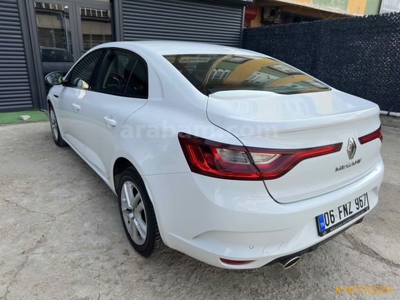 Sahibinden Renault Megane 1.3 TCe Joy 2020 Model 