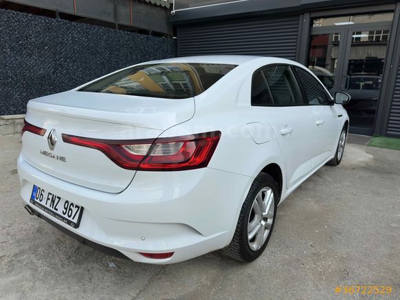 Sahibinden Renault Megane 1.3 TCe Joy 2020 Model 