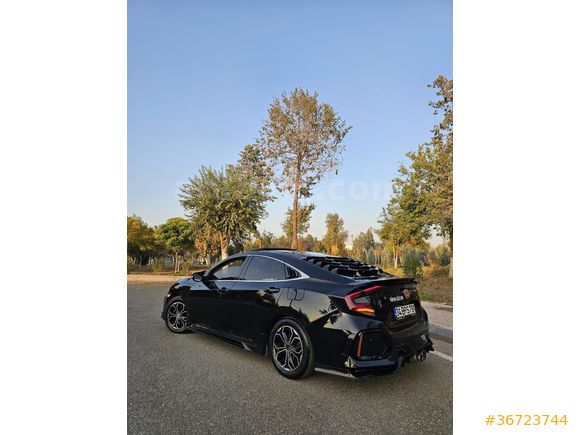 Bayandan Honda Civic 1.6 i-VTEC ECO Elegance 2018 Model