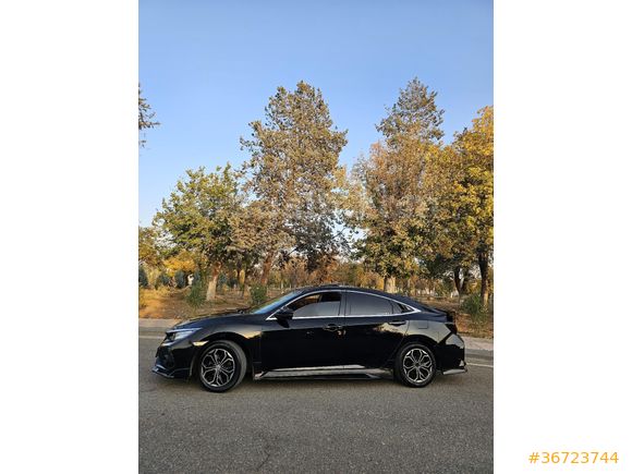 Bayandan Honda Civic 1.6 i-VTEC ECO Elegance 2018 Model