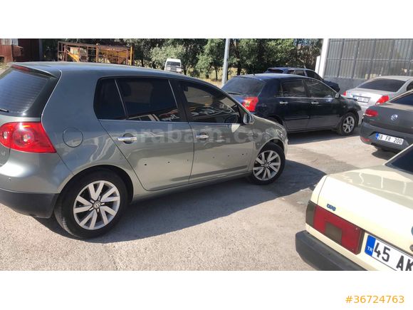 Sahibinden Volkswagen Golf 1.6 primeline 2004 Model  275.000 km Yeşil (metalik)