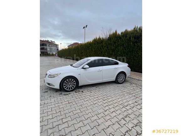 Sahibinden Opel Insignia 2.0 CDTI Edition 2011 Model 