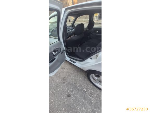 Extrası Bol Klimalı Clio2 Temiz Bakımlı