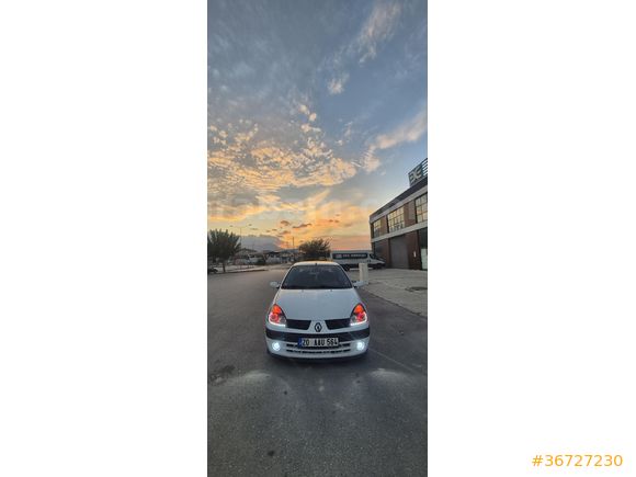 Extrası Bol Klimalı Clio2 Temiz Bakımlı