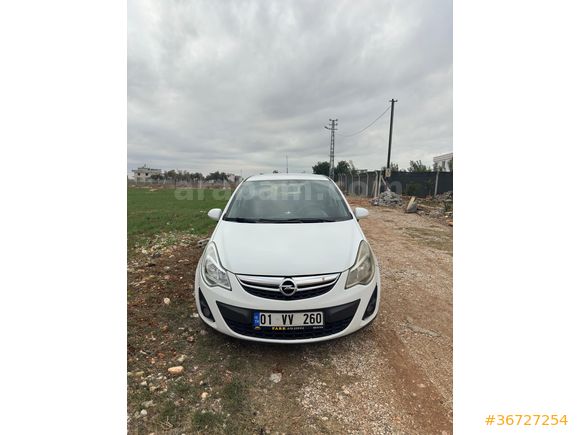 Sahibinden Opel Corsa 1.3 CDTI Color Edition 2011 Model  325.150 km Beyaz