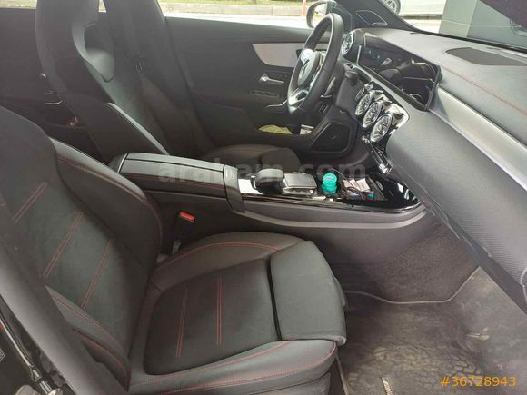 Doktordan ek opsiyonlu CLA 200 AMG+ 4Matic