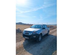 Sahibinden Isuzu D-Max 2.5 4x4 2012 Model