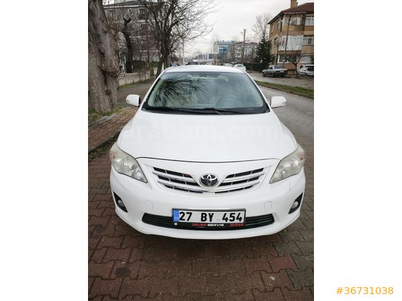 Sahibinden Toyota Corolla 1.6 Comfort Extra 2012 Model  124.500 km Beyaz
