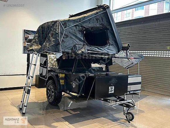 ALDATMAZ PLAZA'DAN ÇEKME KARAVAN ÇARPIŞAN TÜRK CAMPER RÖMORK
