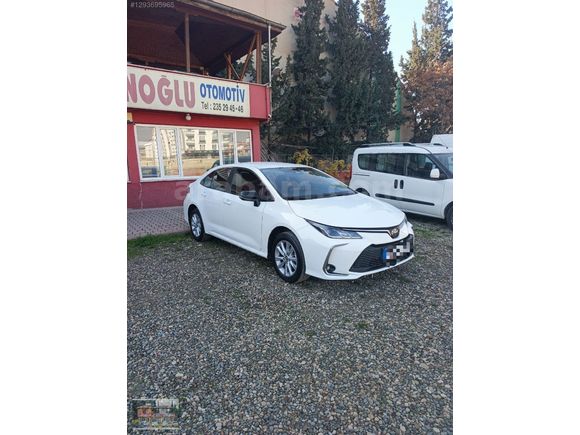 SIFIR 2025 MODEL TOYOTA COROLLA 1.8 HYBRİT