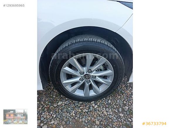 SIFIR 2025 MODEL TOYOTA COROLLA 1.8 HYBRİT