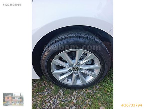 SIFIR 2025 MODEL TOYOTA COROLLA 1.8 HYBRİT