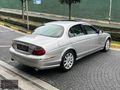 "UNIVERSAL MOTORS" 2001 JAGUAR S-TYPE 4.0 V8 OTOMATIK 272 HP