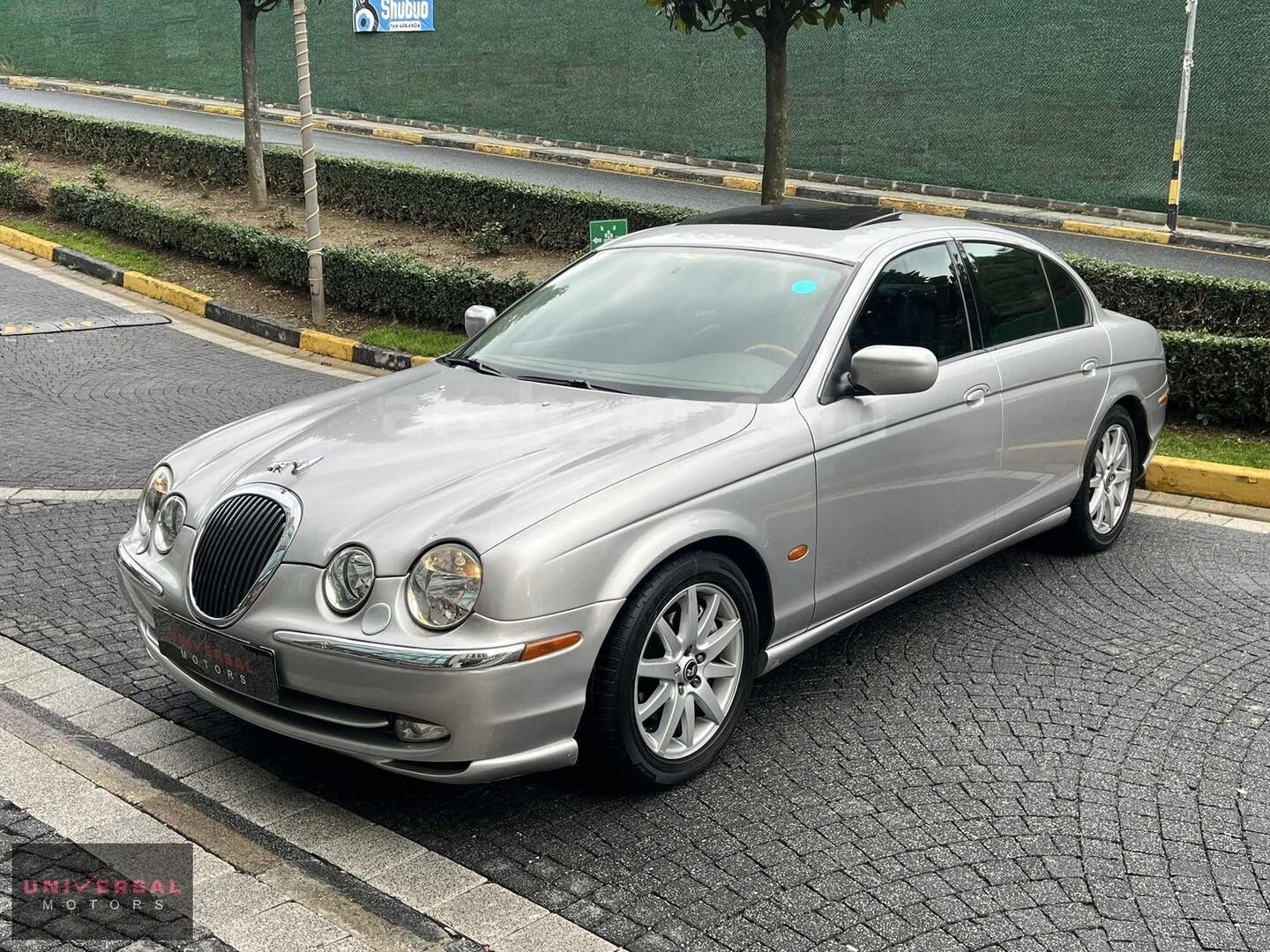 Galeriden Jaguar S-Type 4.0 2001 Model İstanbul 172.000 km Gri 3