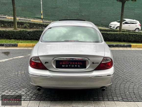 "UNIVERSAL MOTORS" 2001 JAGUAR S-TYPE 4.0 V8 OTOMATIK 272 HP