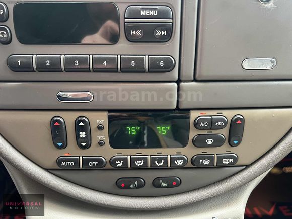 "UNIVERSAL MOTORS" 2001 JAGUAR S-TYPE 4.0 V8 OTOMATIK 272 HP