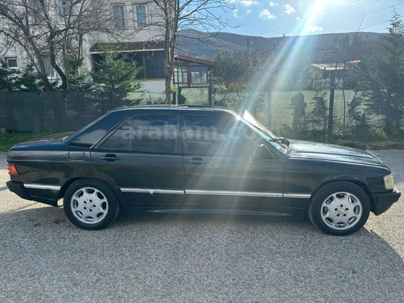 ÖZKAN OTOMOTİVDEN 1983 MERCEDES 190 E BAKIMLI
