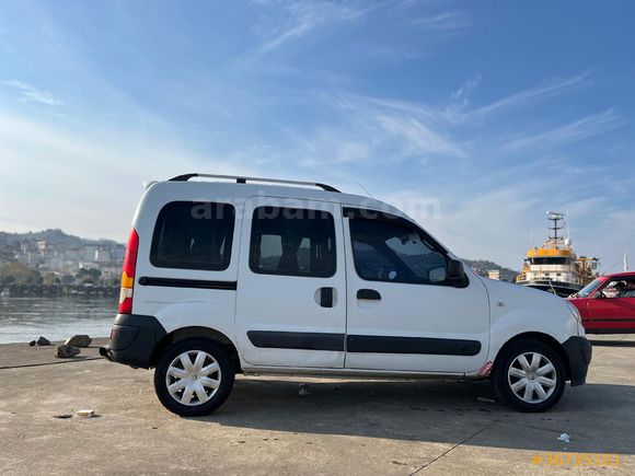 Sahibinden Renault Kangoo Multix 1.5 dCi Authentique 2006 Model Giresun 235.000 km Beyaz