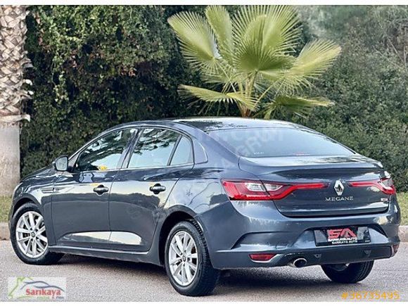 SARIKAYADAN 2018 RENAULT MEGANE 1.5 DCİ TOUCH EDC SORUNSUZ