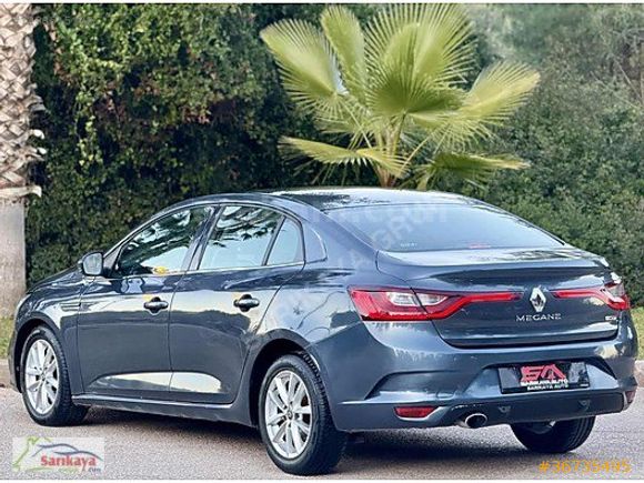 SARIKAYADAN 2018 RENAULT MEGANE 1.5 DCİ TOUCH EDC SORUNSUZ