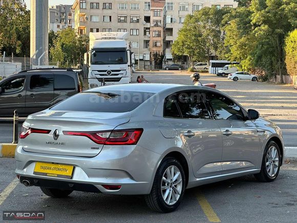 TAŞDAN OTOMOTİV'DEN RENAULT MEGANE EDC TOUCH