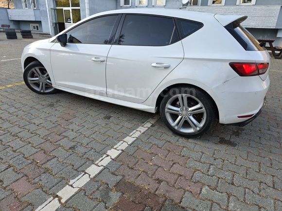 ERBENLERDEN ÇOK TEMİZ 2015 MODEL 1.6 DİZEL OTOMATİK VİTES LEON
