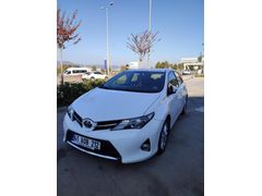 Sahibinden Toyota Auris 1.4 D-4D Active 2013 Model