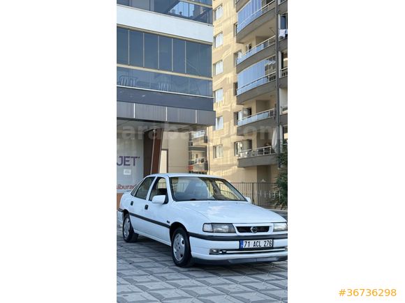 Sahibinden değişensiz temiz Opel Vectra 2.0 GLS 1995 Model 