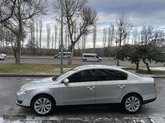 DÜŞÜK KİLOMETRE ,BOL EKSTRALI TERTEMİZ PASSAT