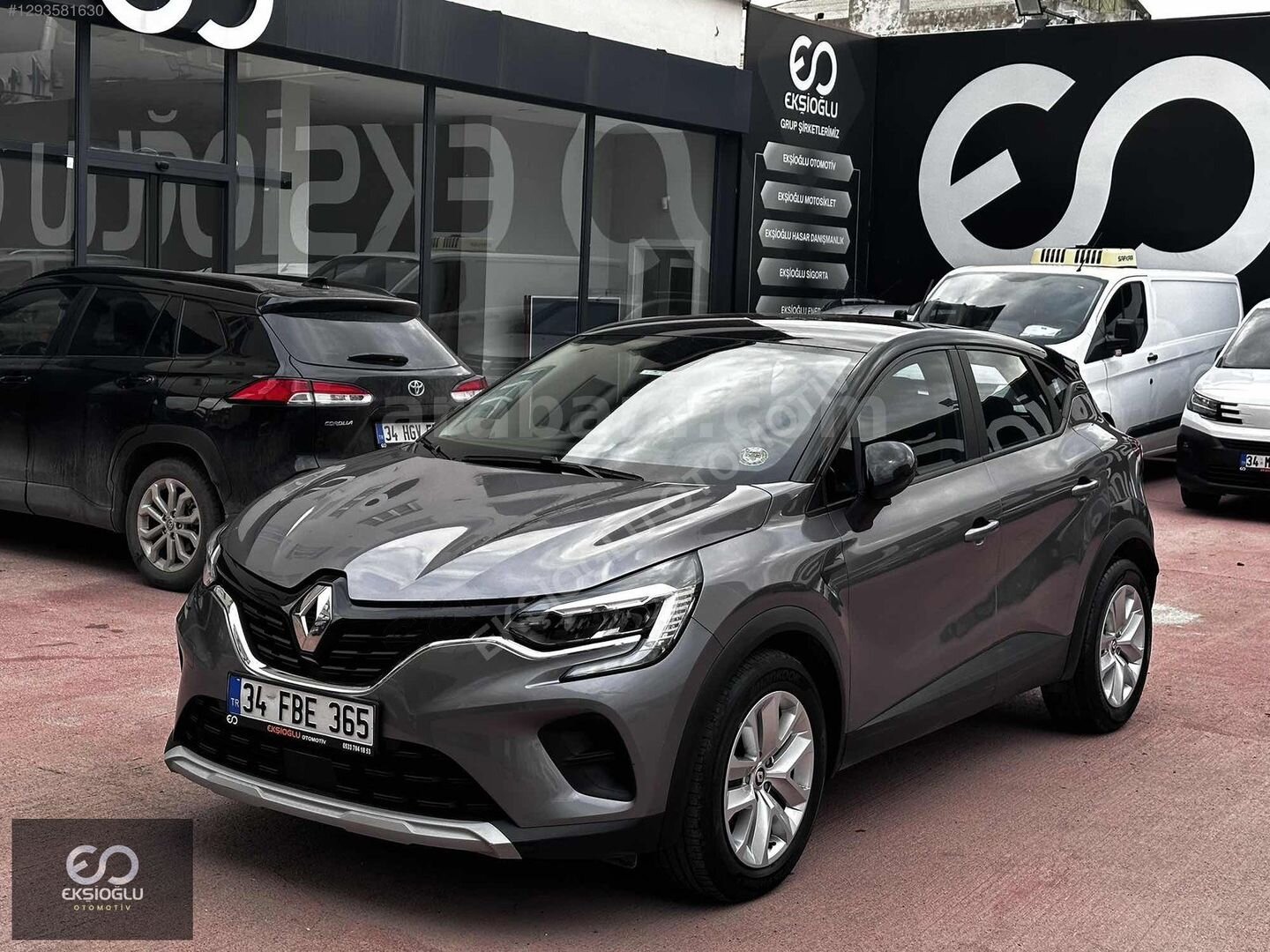 Galeriden Renault Captur 1.3 TCe Touch Plus 2021 Model İstanbul 75.000 km Gri 3