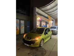 Sahibinden bol extralı Peugeot 207 1.4 HDi Trendy 2006 Model