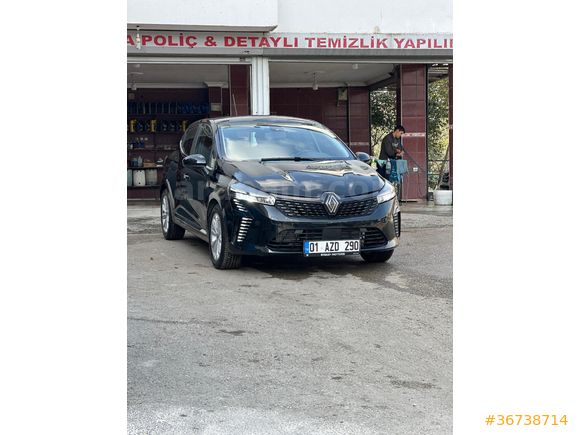 Sahibinden Renault Clio 1.0 TCe Techno Esprit Alpine 2024 Model